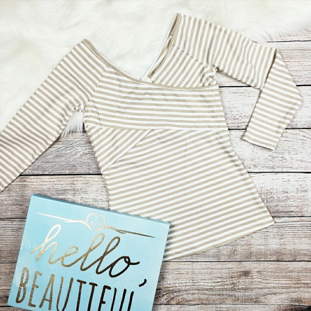 Anthropologie Deletta | Long sleeve cream top